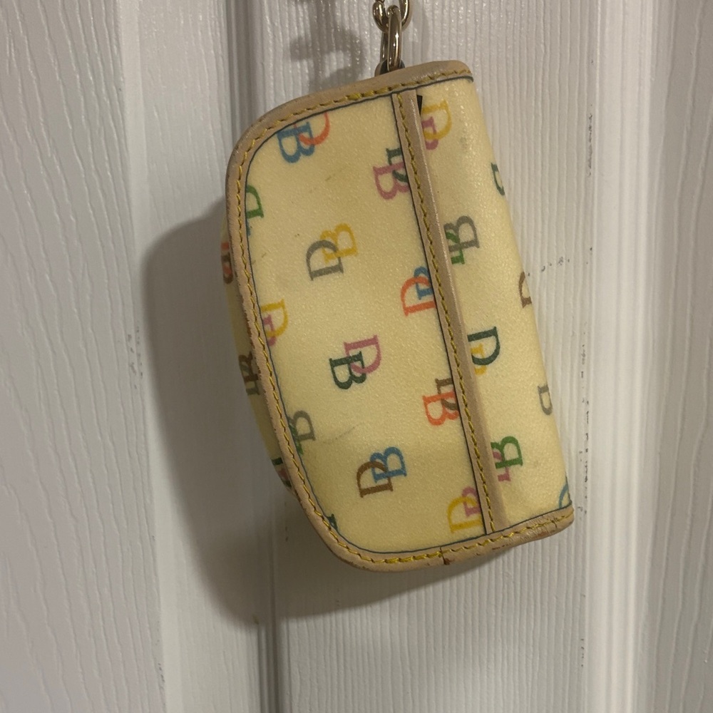 Dooney & Bourke DB Patterned Wristlet - Picture 5 of 7